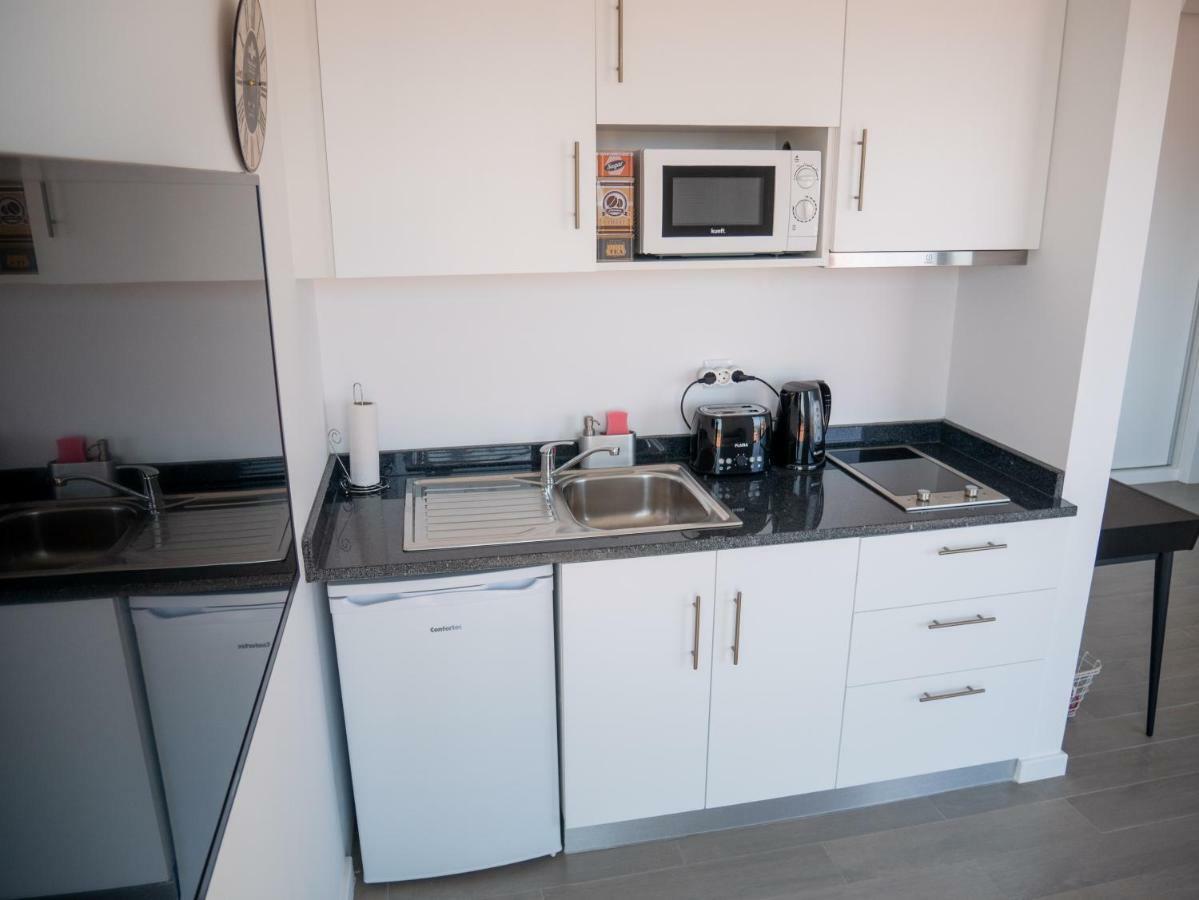 Studio Flat - A Casa Do Gois Apartment Porto Santo Luaran gambar